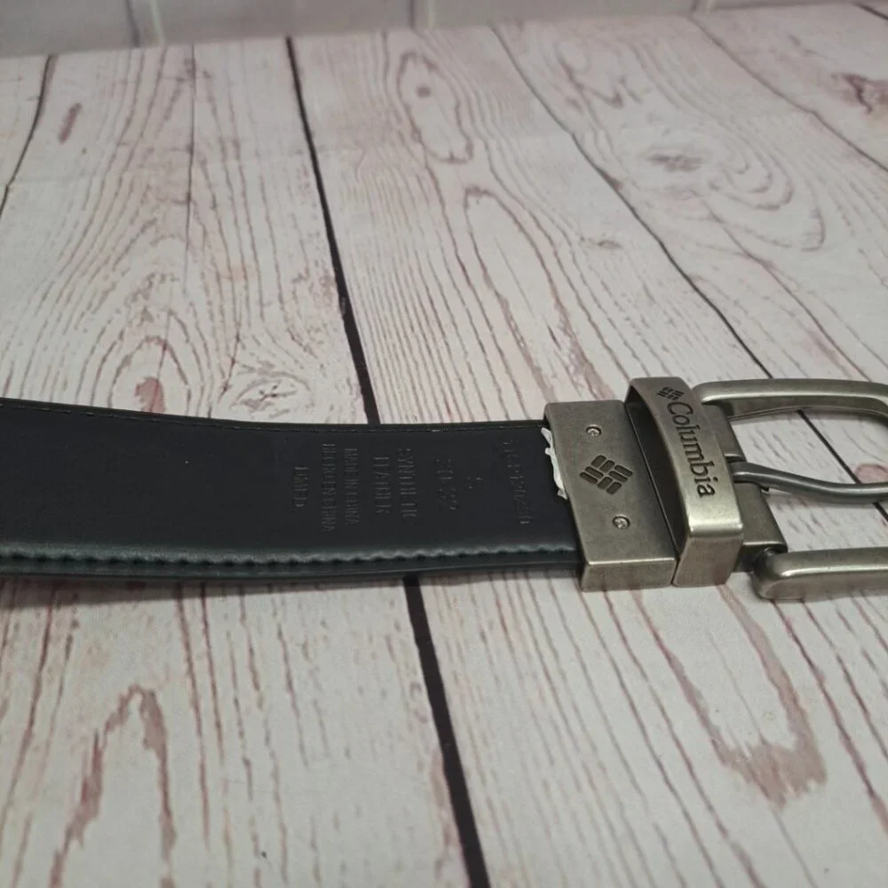 Columbia Men's Beveled Tan / Black Reversible Casual Jeans Belt Size‎ 30-32